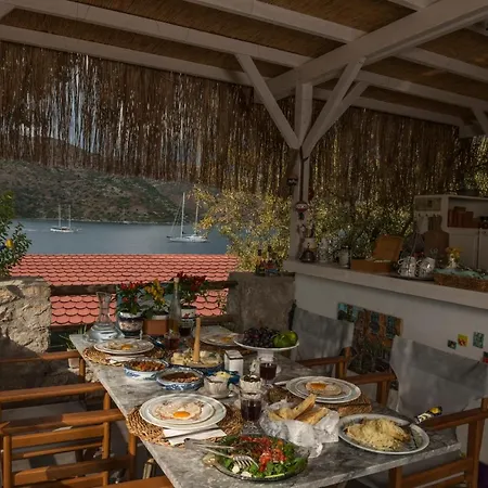 Valentina Boutique Hotel 3*